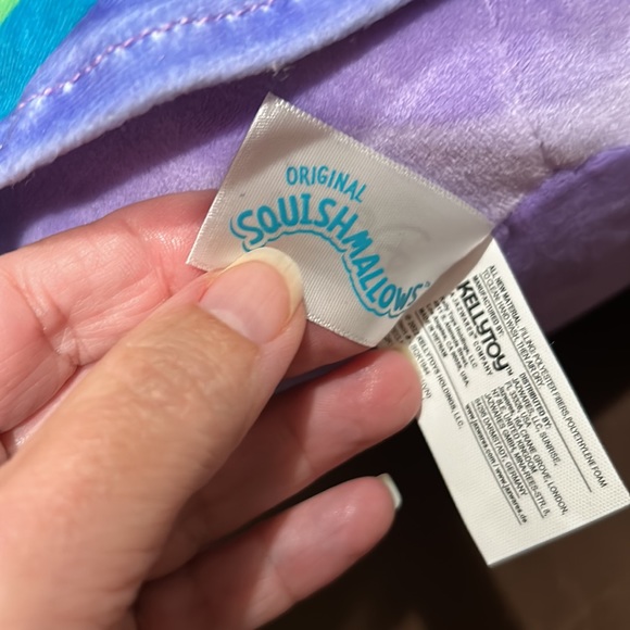 NWT Minnie Mouse Disney Pride 8” Squishmallows - Picture 8 of 9